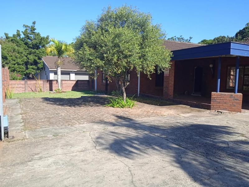 To Let 4 Bedroom Property for Rent in Meer En See KwaZulu-Natal