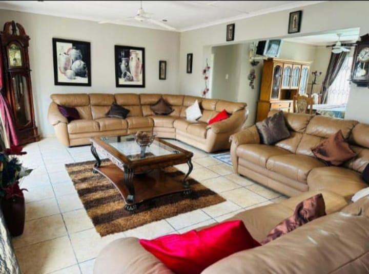 To Let 6 Bedroom Property for Rent in Veld En Vlei KwaZulu-Natal