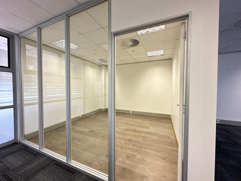 To Let commercial Property for Rent in Umhlanga Ridge KwaZulu-Natal