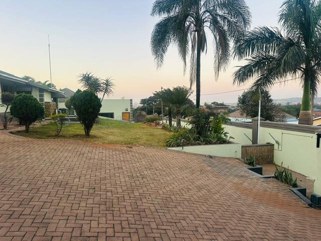 3 Bedroom Property for Sale in Montclair KwaZulu-Natal