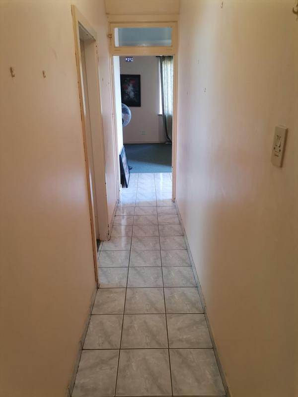 2 Bedroom Property for Sale in Manors KwaZulu-Natal