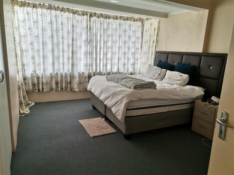 2 Bedroom Property for Sale in Manors KwaZulu-Natal