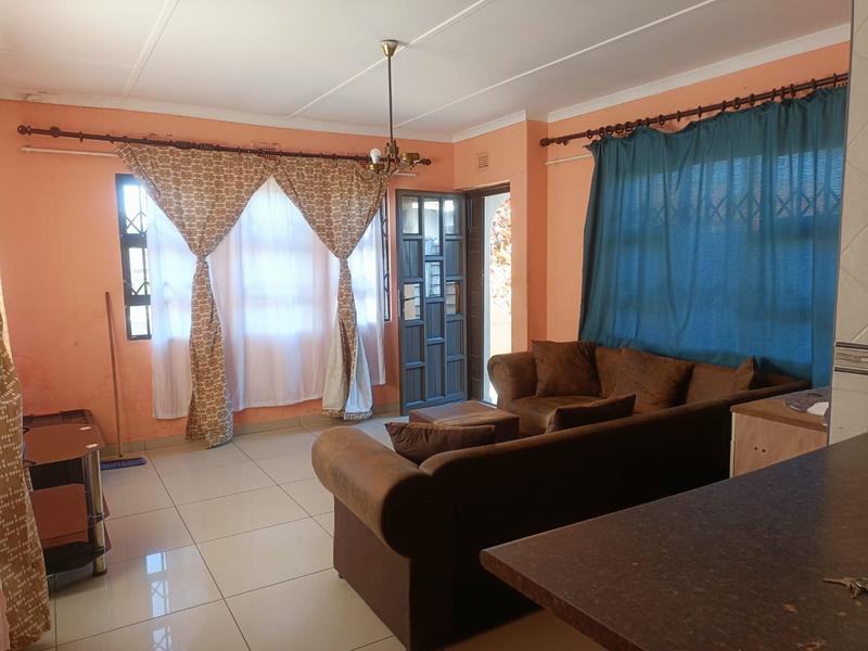 2 Bedroom Property for Sale in Esikhawini KwaZulu-Natal