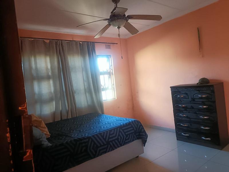 2 Bedroom Property for Sale in Esikhawini KwaZulu-Natal