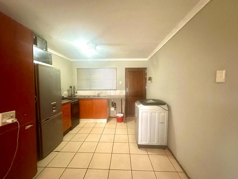 2 Bedroom Property for Sale in Montclair KwaZulu-Natal