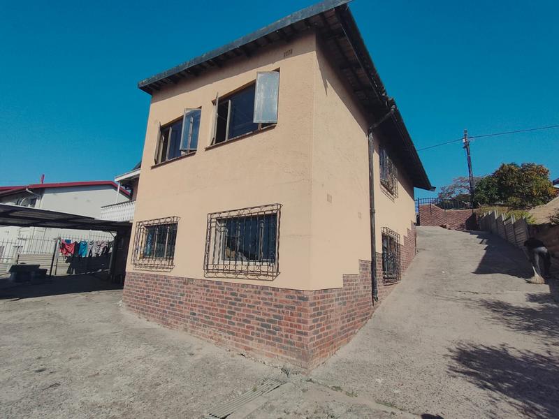 6 Bedroom Property for Sale in Umhlatuzana KwaZulu-Natal