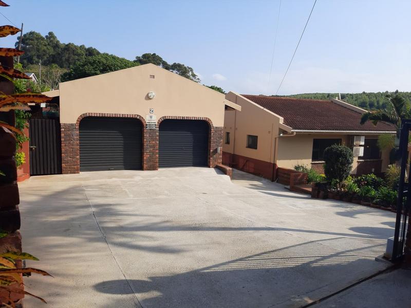 3 Bedroom Property for Sale in Park Rynie KwaZulu-Natal