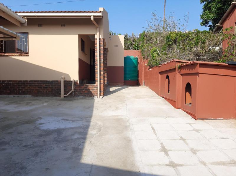 3 Bedroom Property for Sale in Park Rynie KwaZulu-Natal