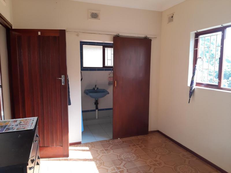 3 Bedroom Property for Sale in Park Rynie KwaZulu-Natal