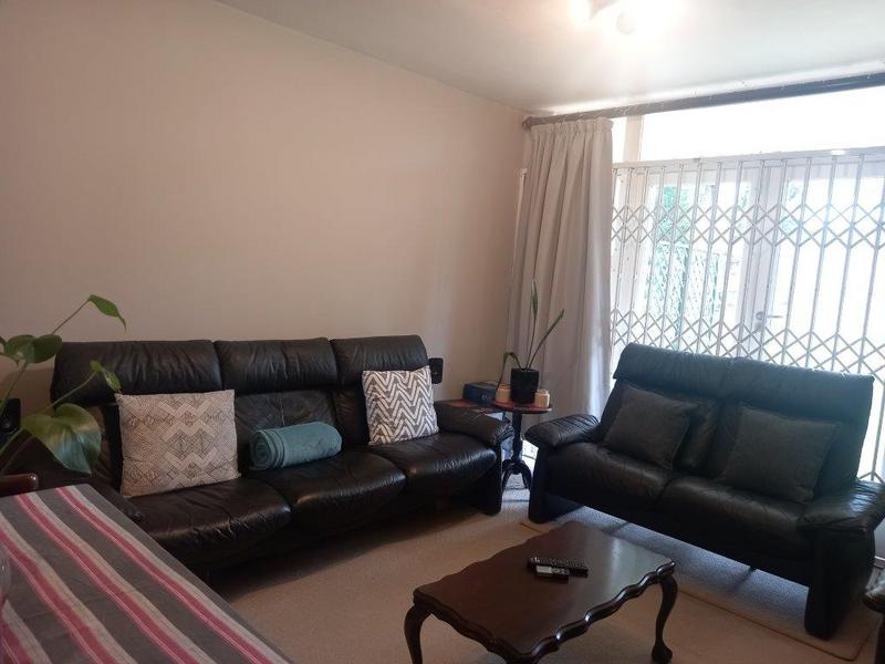 1 Bedroom Property for Sale in Hillcrest KwaZulu-Natal