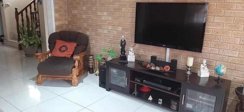 To Let 4 Bedroom Property for Rent in Havenside KwaZulu-Natal