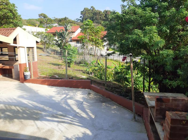 To Let 3 Bedroom Property for Rent in Park Rynie KwaZulu-Natal