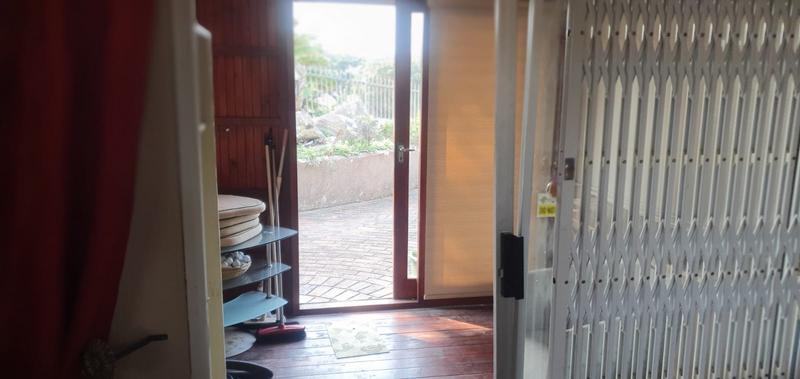 2 Bedroom Property for Sale in Scottburgh KwaZulu-Natal