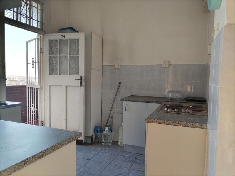 2 Bedroom Property for Sale in Durban Central KwaZulu-Natal