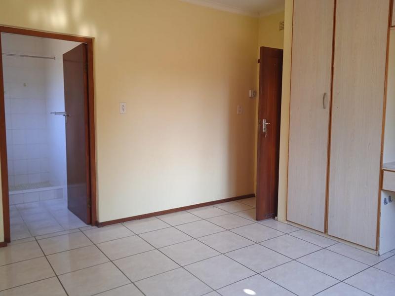 To Let 3 Bedroom Property for Rent in Wild en Weide KwaZulu-Natal