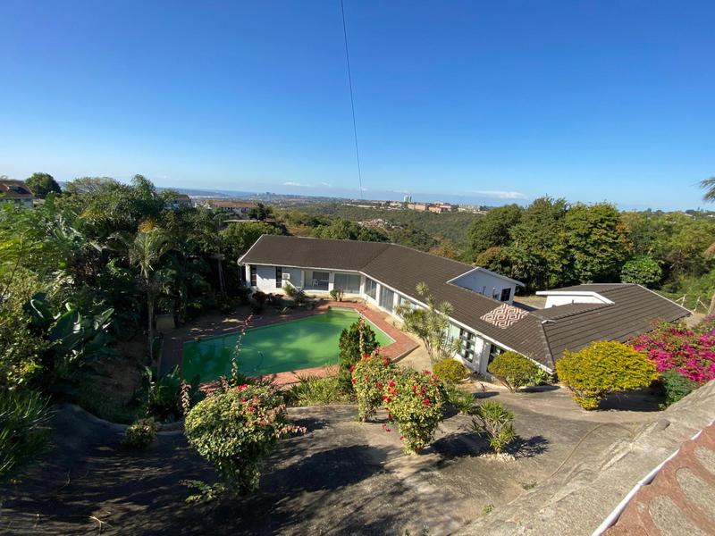 5 Bedroom Property for Sale in Reservoir Hills KwaZulu-Natal