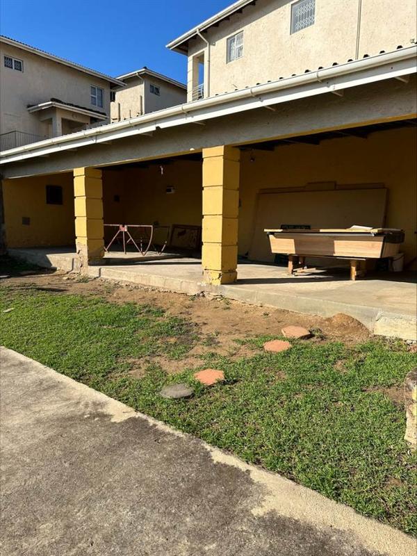 2 Bedroom Property for Sale in Verulam KwaZulu-Natal