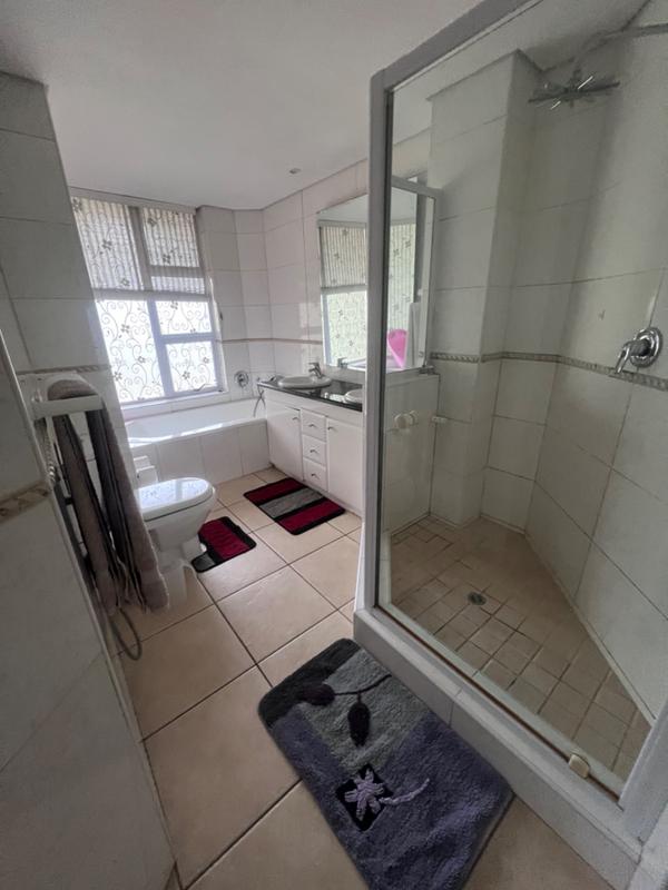 To Let 4 Bedroom Property for Rent in Umhlanga Rocks KwaZulu-Natal