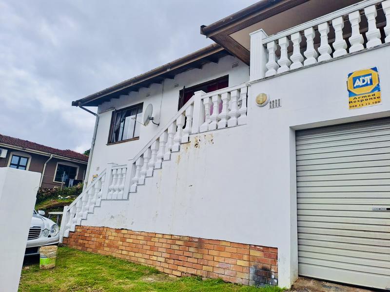 4 Bedroom Property for Sale in Chatsworth KwaZulu-Natal