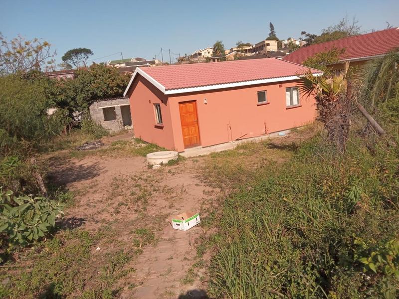 2 Bedroom Property for Sale in Umlazi KwaZulu-Natal