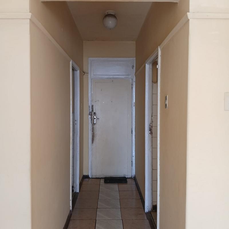 2 Bedroom Property for Sale in Durban Central KwaZulu-Natal