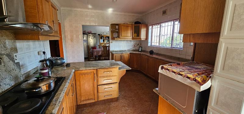 4 Bedroom Property for Sale in Naidooville KwaZulu-Natal