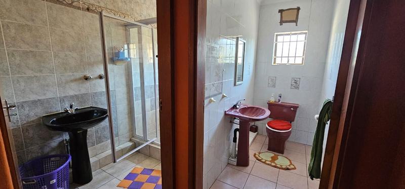 4 Bedroom Property for Sale in Naidooville KwaZulu-Natal