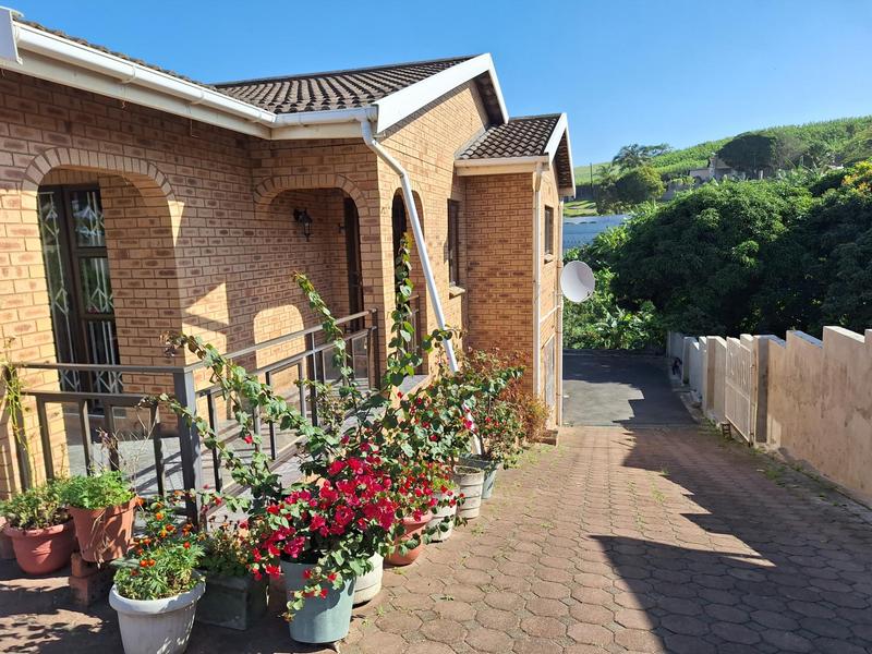 4 Bedroom Property for Sale in Naidooville KwaZulu-Natal