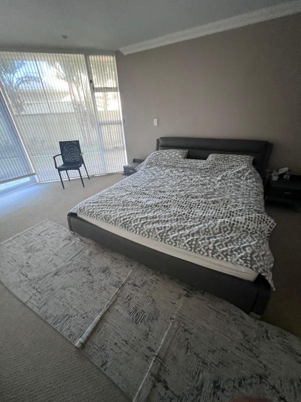 To Let 4 Bedroom Property for Rent in Umhlanga Rocks KwaZulu-Natal