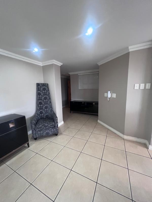 To Let 4 Bedroom Property for Rent in Umhlanga Rocks KwaZulu-Natal