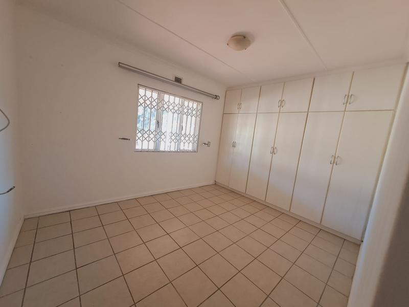 2 Bedroom Property for Sale in Brindhaven KwaZulu-Natal