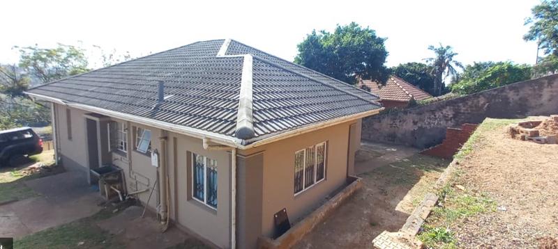 3 Bedroom Property for Sale in Montclair KwaZulu-Natal