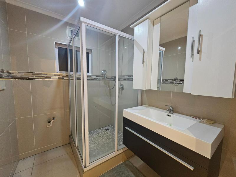 2 Bedroom Property for Sale in Oaklands KwaZulu-Natal