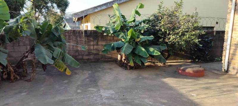 3 Bedroom Property for Sale in Umlazi KwaZulu-Natal