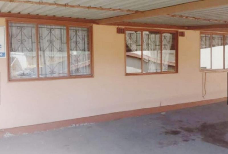 5 Bedroom Property for Sale in Chatsworth KwaZulu-Natal