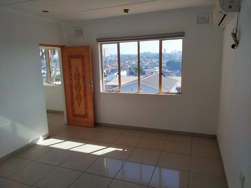 To Let 2 Bedroom Property for Rent in Overport KwaZulu-Natal