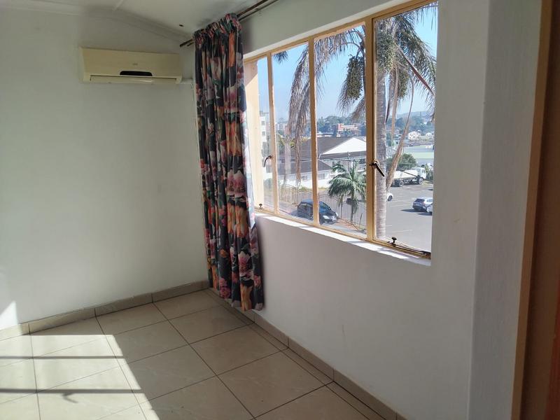 To Let 2 Bedroom Property for Rent in Overport KwaZulu-Natal