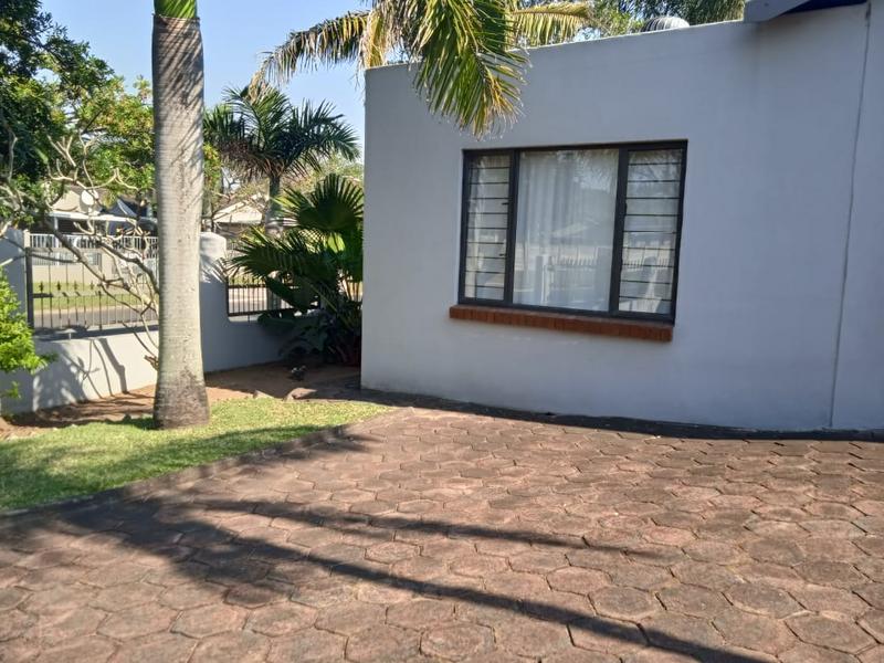 1 Bedroom Property for Sale in Meer En See KwaZulu-Natal