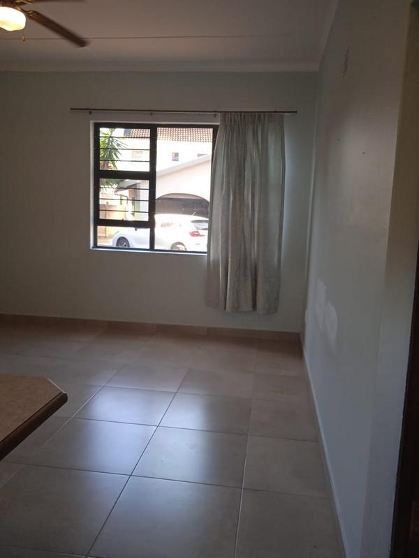 1 Bedroom Property for Sale in Meer En See KwaZulu-Natal