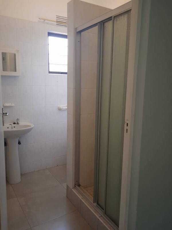 1 Bedroom Property for Sale in Meer En See KwaZulu-Natal