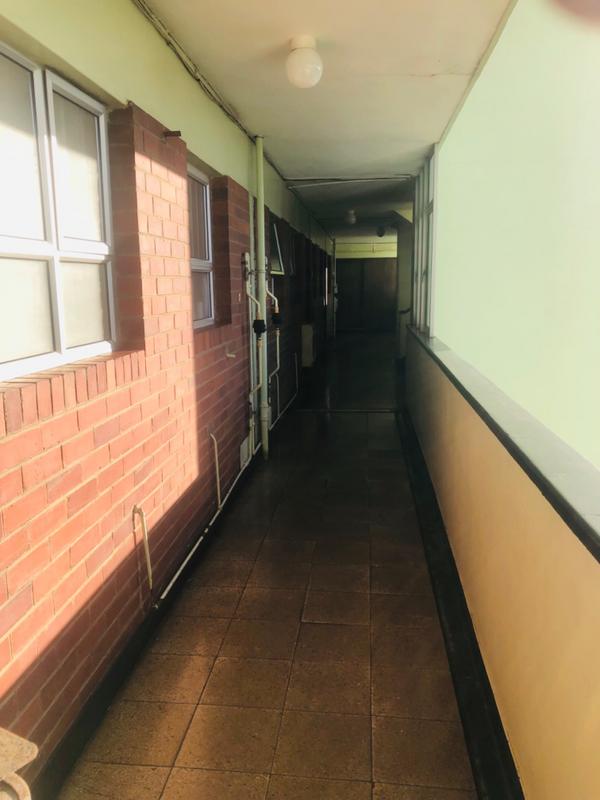 2 Bedroom Property for Sale in Durban Central KwaZulu-Natal