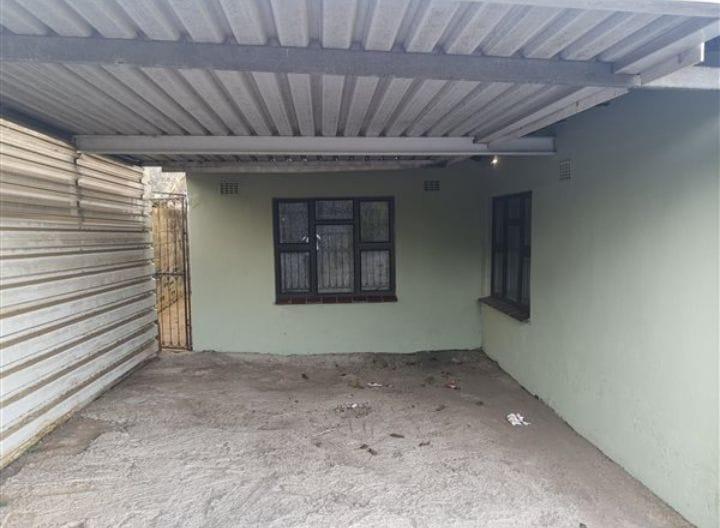 3 Bedroom Property for Sale in Umlazi KwaZulu-Natal