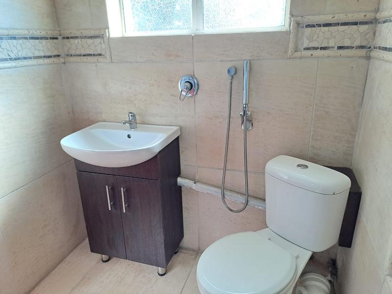 1 Bedroom Property for Sale in Morningside KwaZulu-Natal