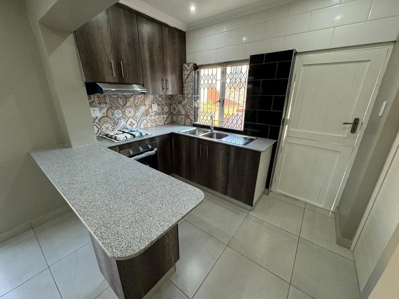 To Let 3 Bedroom Property for Rent in Umhlatuzana KwaZulu-Natal