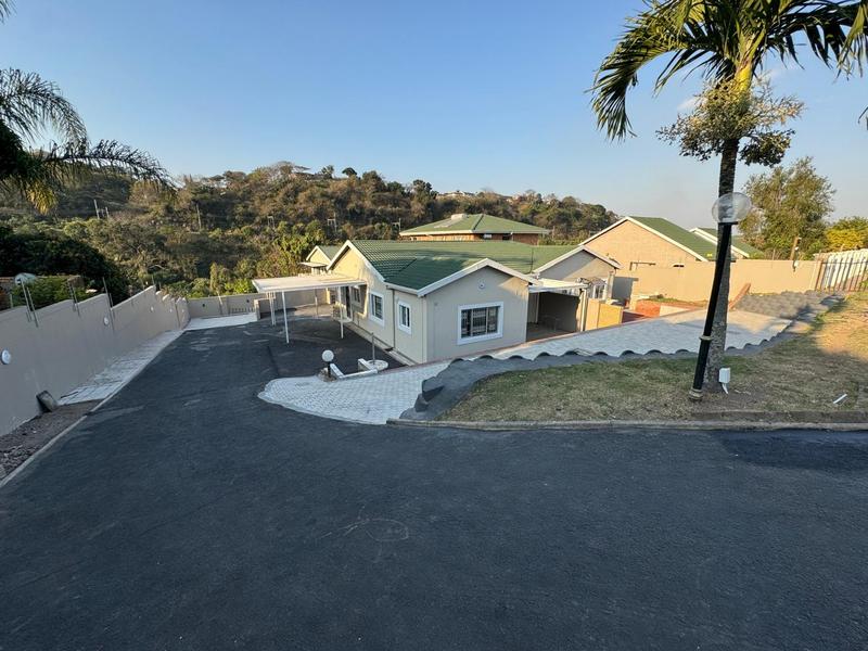 To Let 4 Bedroom Property for Rent in Umhlatuzana KwaZulu-Natal