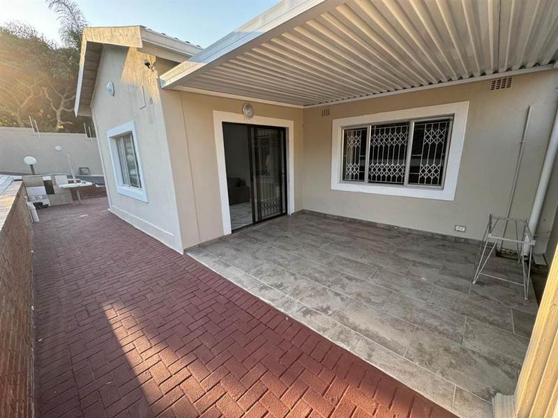 To Let 4 Bedroom Property for Rent in Umhlatuzana KwaZulu-Natal