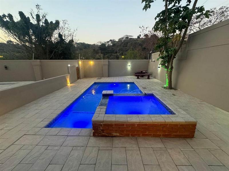 To Let 4 Bedroom Property for Rent in Umhlatuzana KwaZulu-Natal