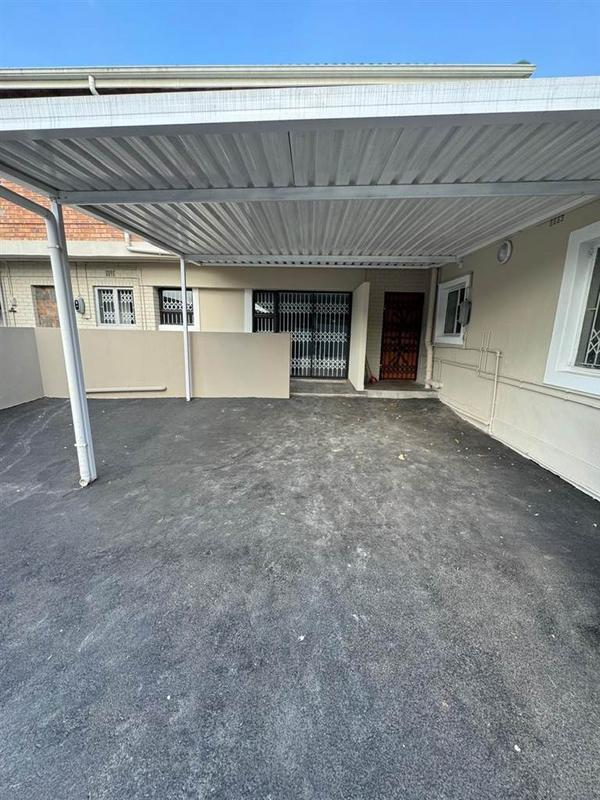 To Let 2 Bedroom Property for Rent in Umhlatuzana KwaZulu-Natal