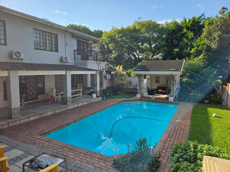 To Let 5 Bedroom Property for Rent in Durban North KwaZulu-Natal