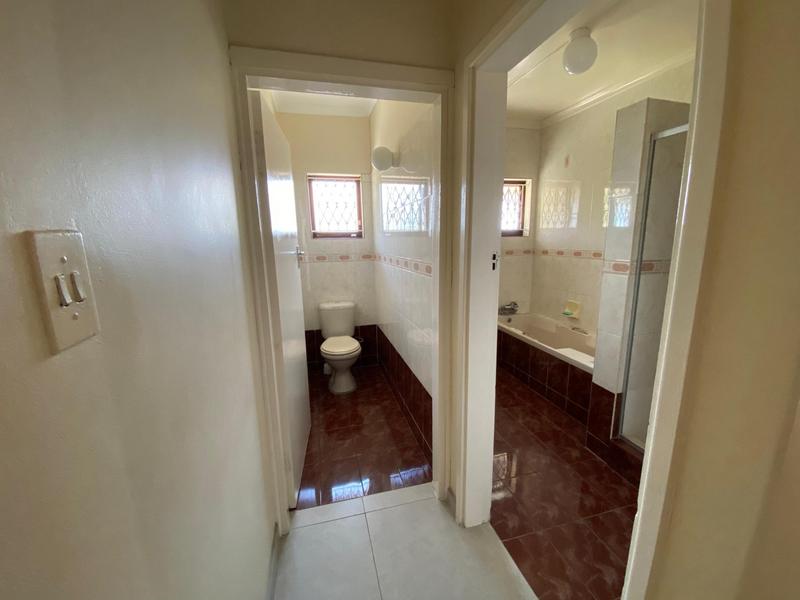 3 Bedroom Property for Sale in Reservoir Hills KwaZulu-Natal